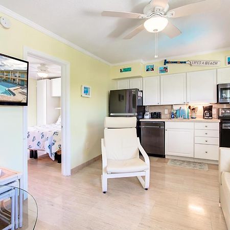 Five Palms Vacation Rentals- Daily - Weekly - Monthly 克利尔沃特 外观 照片