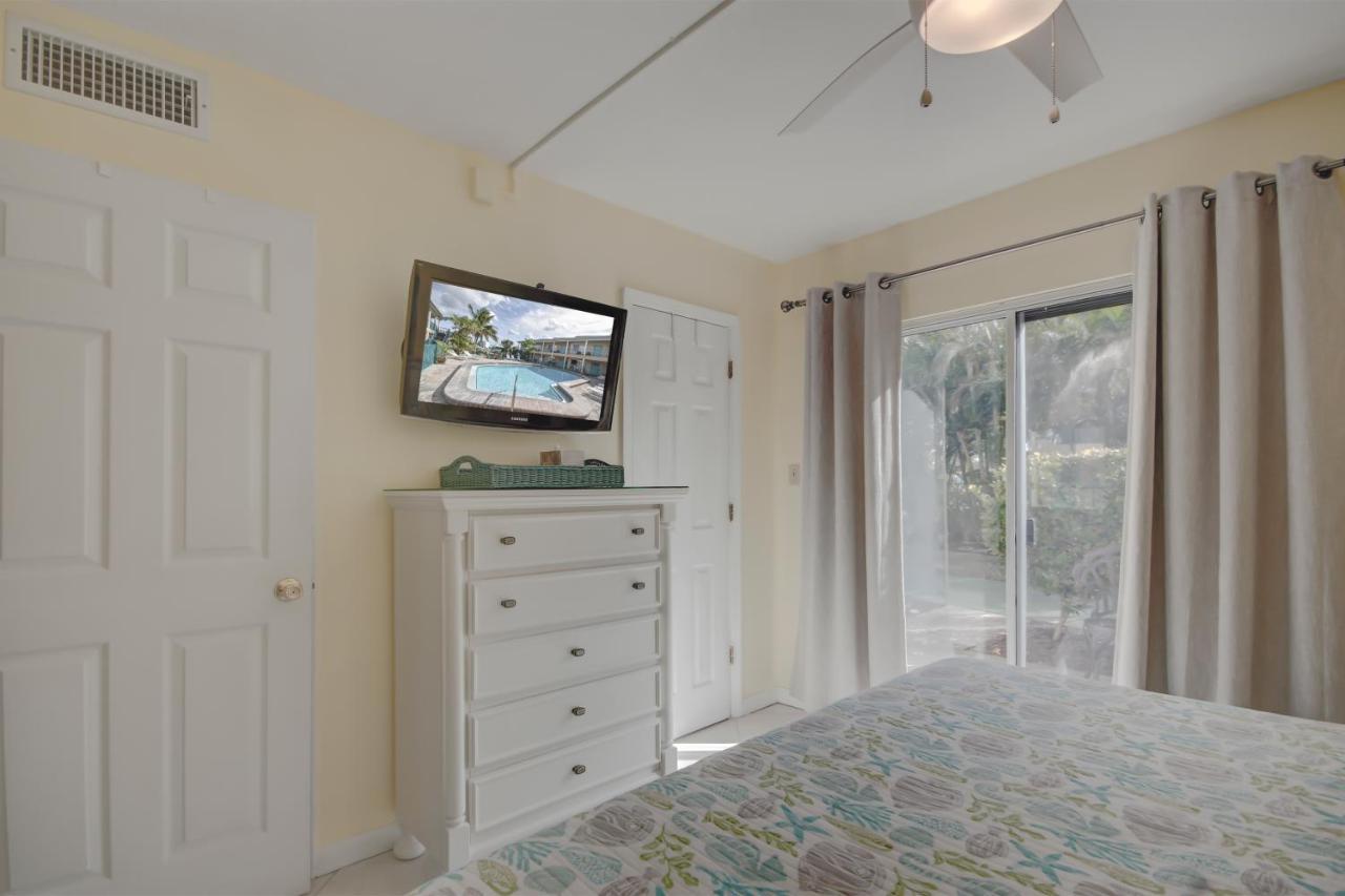 Five Palms Vacation Rentals- Daily - Weekly - Monthly 克利尔沃特 外观 照片