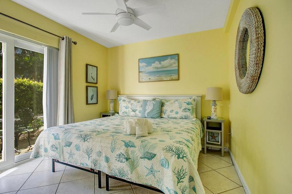 Five Palms Vacation Rentals- Daily - Weekly - Monthly 克利尔沃特 外观 照片