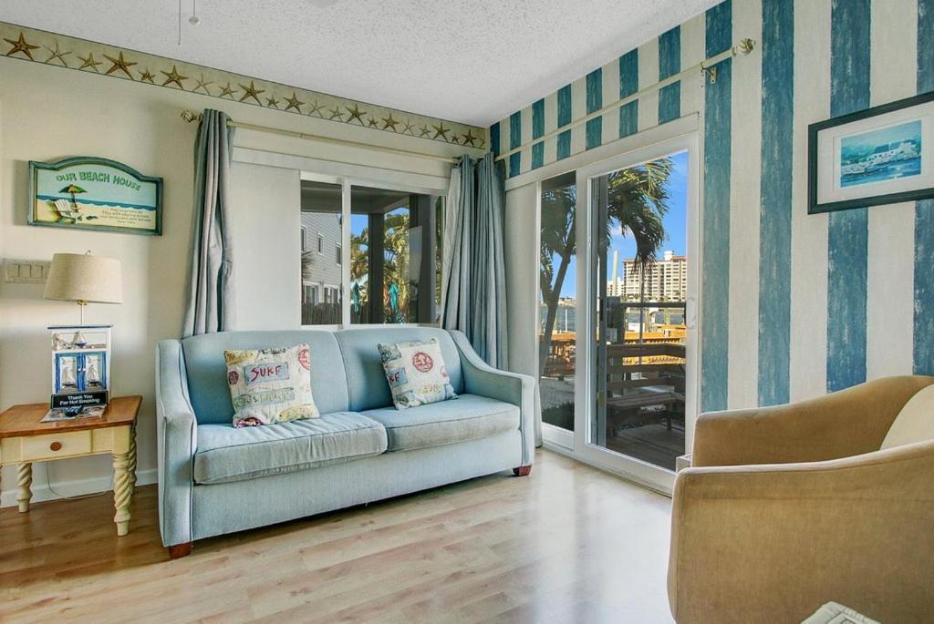 Five Palms Vacation Rentals- Daily - Weekly - Monthly 克利尔沃特 外观 照片