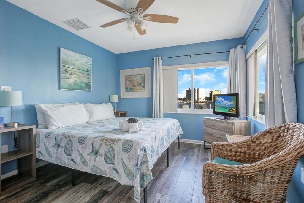 Five Palms Vacation Rentals- Daily - Weekly - Monthly 克利尔沃特 外观 照片