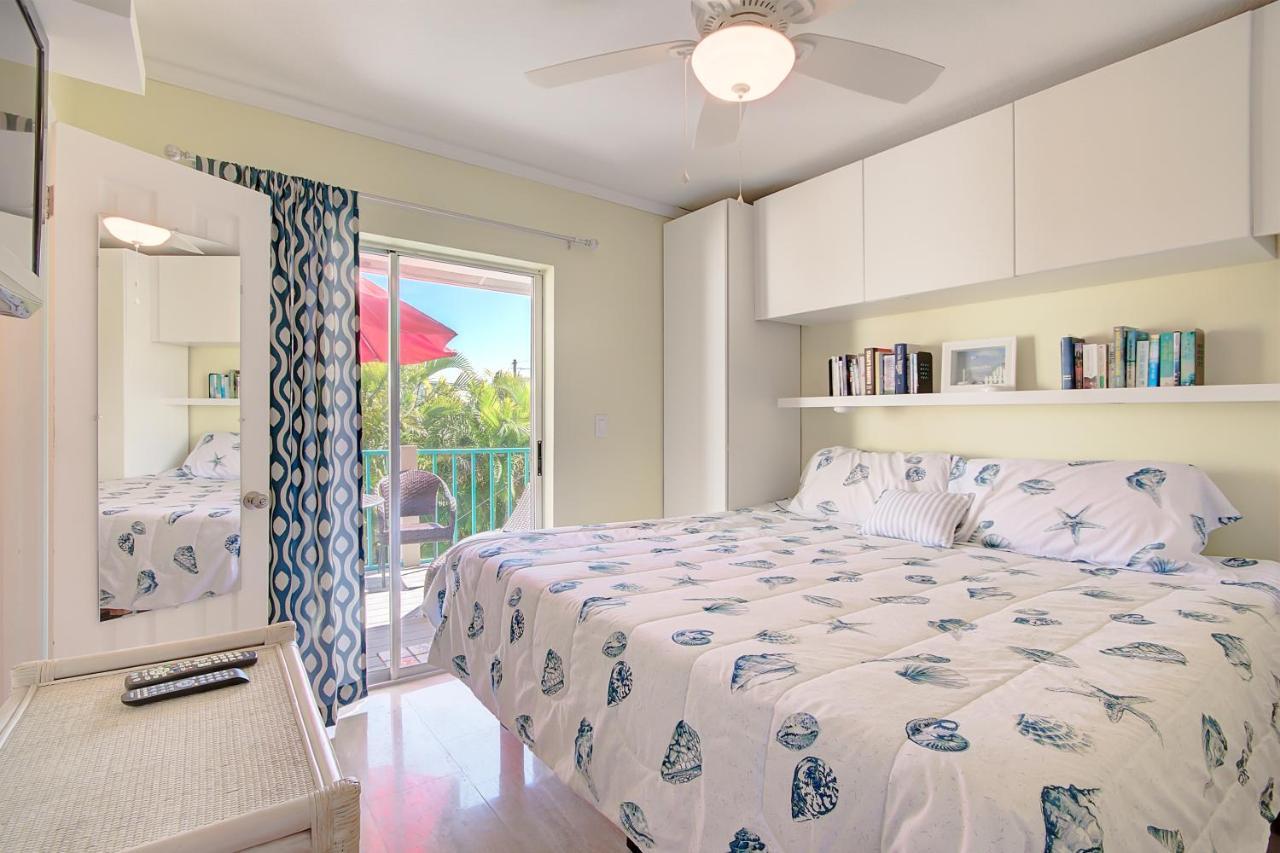 Five Palms Vacation Rentals- Daily - Weekly - Monthly 克利尔沃特 外观 照片