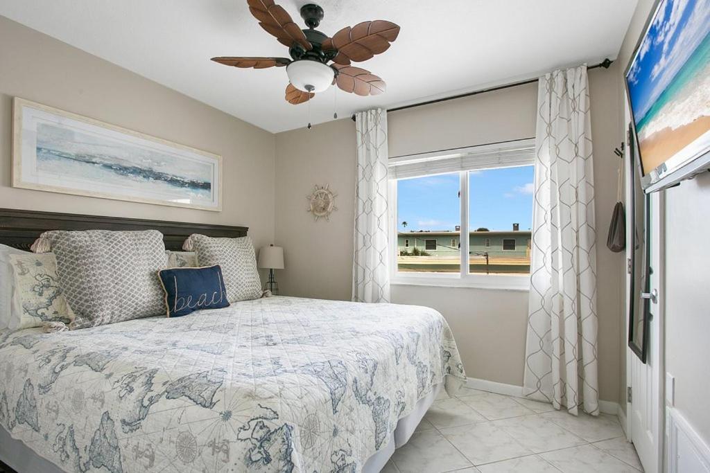 Five Palms Vacation Rentals- Daily - Weekly - Monthly 克利尔沃特 外观 照片