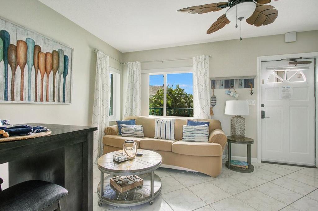 Five Palms Vacation Rentals- Daily - Weekly - Monthly 克利尔沃特 外观 照片